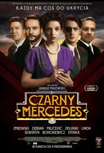 Czarny Mercedes 